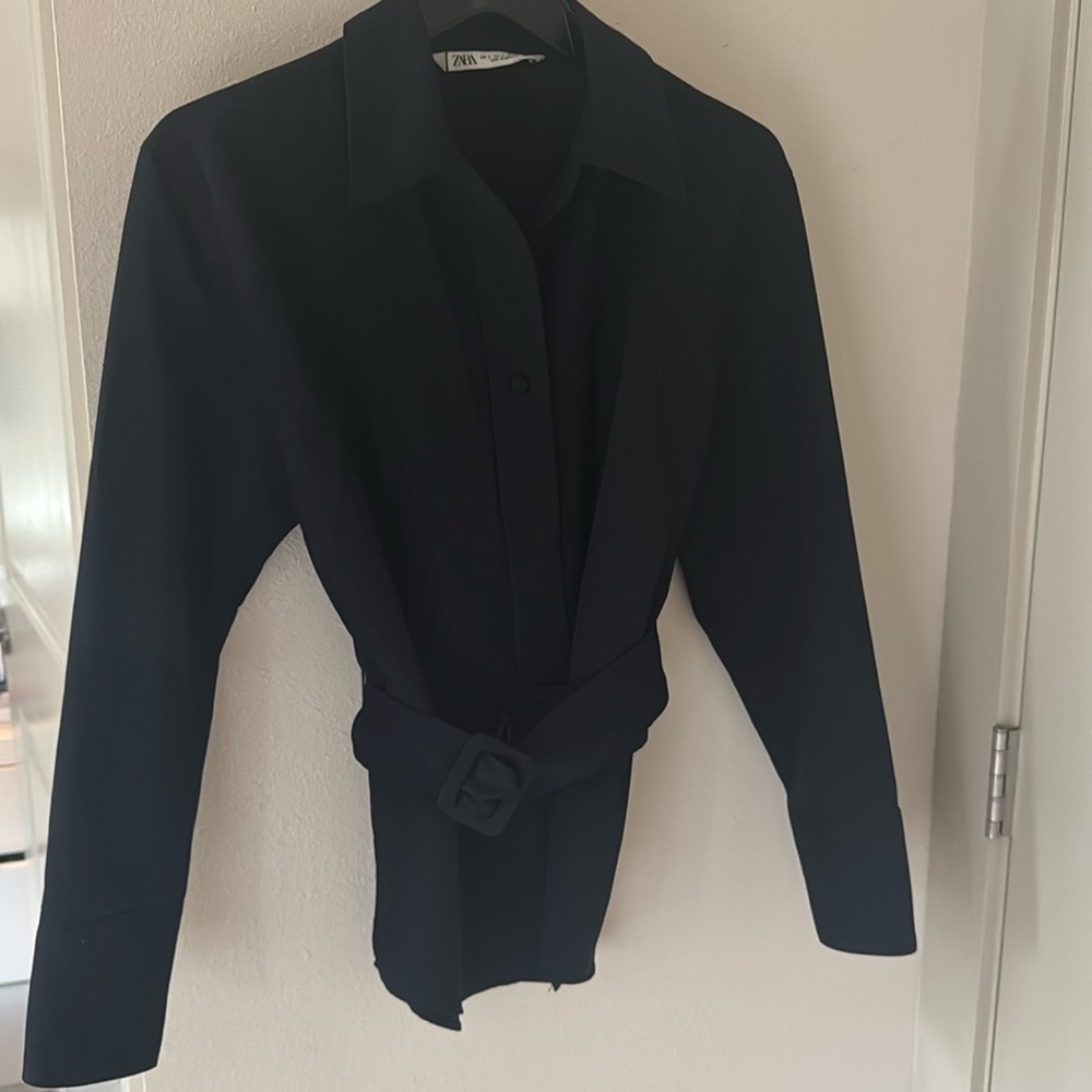 Zara thick top with belt